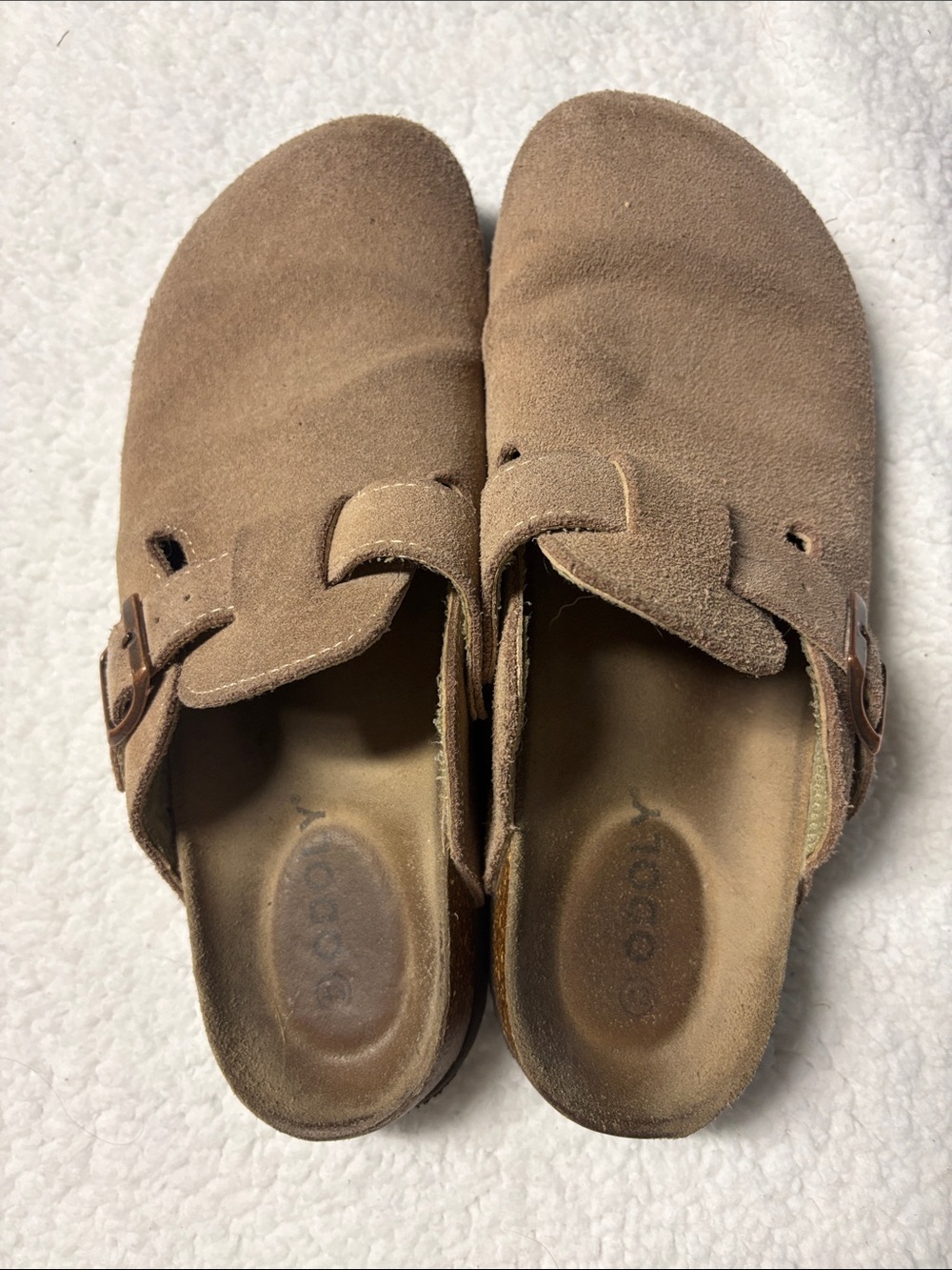ODOLY size 13 Tan Suede Contoured Footbed Slip-On Clog - Picture 2 of 6